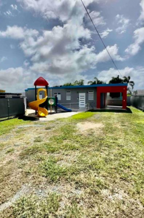 Big Family Fun House Isabela PR